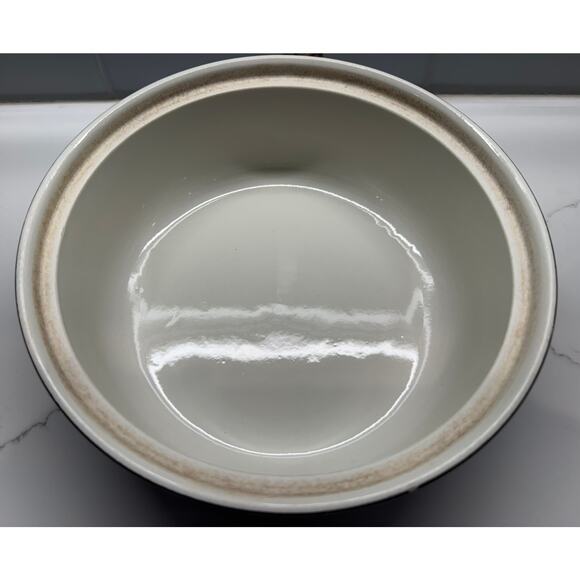 VINTAGE: Hall's Superior Quality Kitchenware, 2-Quart Covered Casserole Dish - Picture 6 of 10